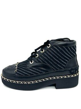 CHANEL 21K Tweed Leather Shearling CC Chain Lace Up Ankle Bootie Boots